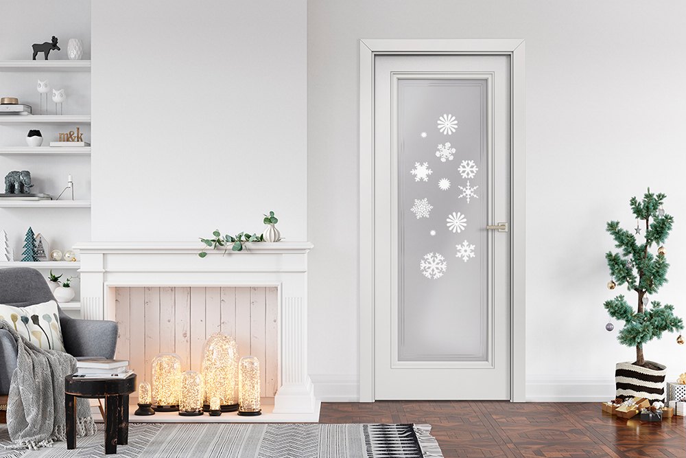 Межкомнатная дверь Bianca с бумажными снежинками